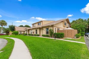 333 Maplecrest Circle, Jupiter, FL 33458 Sold 08/16/24