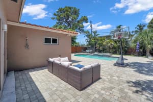 1305 NE 1st Avenue, Fort Lauderdale, FL 33304 - MLS#R11004366