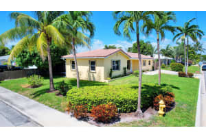 301 Wellesley Drive, Lake Worth Beach, FL 33460 Sold 06/13/25
