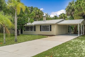 141 Easy Street, Sebastian, FL 32958 Sold 09/30/24