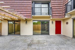 1117 11th Lane Lane, Palm Beach Gardens, FL 33418 Sold 11/04/24