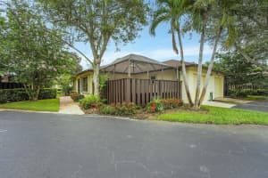 1453 Captains Walk 28a, Fort Pierce, FL 34950 Sold 09/20/24