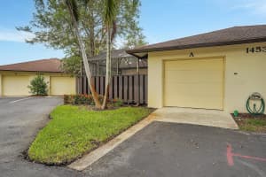 1453 Captains Walk 28a, Fort Pierce, FL 34950 Sold 09/20/24