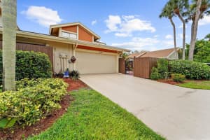 7626 Sierra Terrace W, Boca Raton, FL 33433 Sold 09/11/24