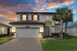 8263 NW Greenbank Circle, Port Saint Lucie, FL 34987 Sold 08/29/24