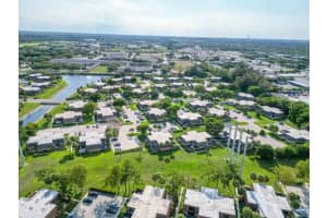 4113 41st Way, West Palm Beach, FL 33407 Sold 11/15/24