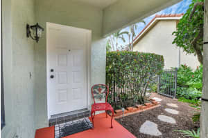 10704 Santa Laguna Drive, Boca Raton, FL 33428 Sold 09/26/24