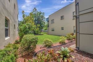 875 Flanders S, Delray Beach, FL 33484 Sold 10/17/24