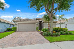 8090 Duomo Circle, Boynton Beach, FL 33472 Sold 08/19/24