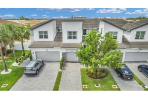 1042 Rio Court, Deerfield Beach, FL 33064 Sold 12/20/24