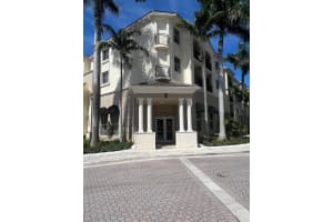 2208 Renaissance Way 208, Boynton Beach, FL 33426 Sold 09/16/24