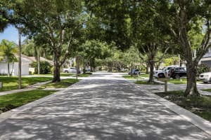 6079 Winding Lake Drive, Jupiter, FL 33458 Sold 12/31/24