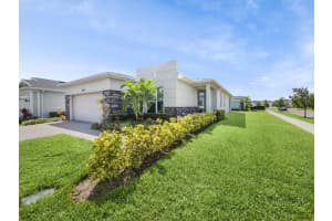 10751 SW Hensley Street, Port Saint Lucie, FL 34987 - MLS#R11004922