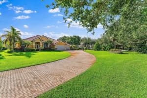2175 Northfork Drive, Jupiter, FL 33458 Sold 01/17/25