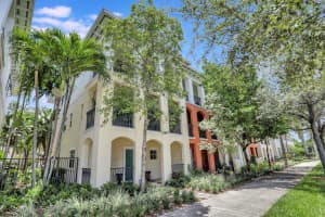 263 SW 6th Place, Pompano Beach, FL 33060 Sold 09/05/24
