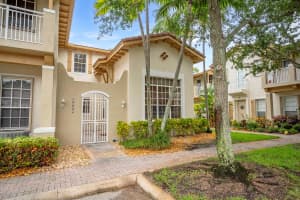 MLS# R11005107, Boynton Beach, Florida 33426