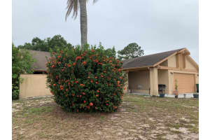 362 SE Crosspoint Drive, Port Saint Lucie, FL 34983 Sold 06/12/25