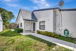 23 Baytree Circle, Boynton Beach, FL 33436 Sold 12/03/24