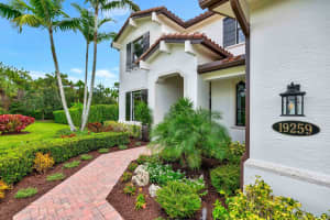 19259 SE Hidden Bridge Court, Jupiter, FL 33458 Sold 10/18/24