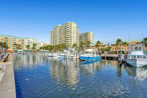 700 E Boynton Beach Boulevard 1002, Boynton Beach, FL 33435 Sold 12/06/24