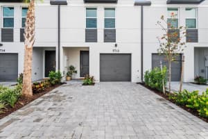 5712 Mentmore Drive, Mangonia Park, FL 33407 Sold 09/04/24