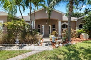 2409 SE Rival Avenue, Port Saint Lucie, FL 34952 Sold 01/31/25