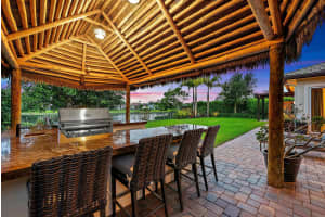 120 Casa Circle, Jupiter, FL 33458 Sold 11/15/24