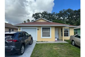 5685 Boynton Bay Circle Circle, Boynton Beach, FL 33437 Sold 09/25/24
