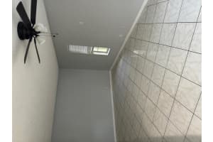 MLS# R11005382, Boynton Beach, Florida 33437