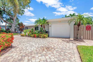 648 SW 2nd Street, Boca Raton, FL 33486 Sold 09/13/24