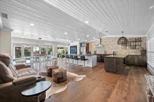 2272 Las Casitas Drive, Wellington, FL 33414 Sold 12/05/24
