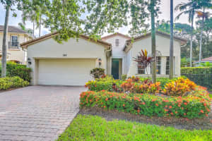 744 Bocce Court, Palm Beach Gardens, FL 33410 Sold 12/30/24