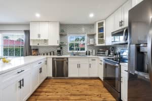 1452 SW 26th Avenue E, Boynton Beach, FL 33426 Sold 10/02/24