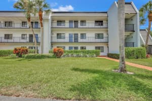 4230 D Este Court 107, Greenacres, FL 33467 Sold 10/31/24