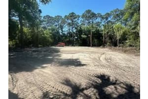 9226 108th Avenue, Vero Beach, FL 32967 Sold 12/19/24