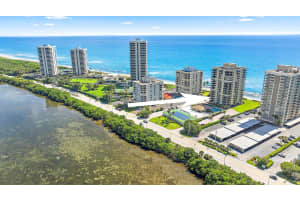 5460 N Ocean Drive 2 D, Singer Island, FL 33404 Sold 01/03/25