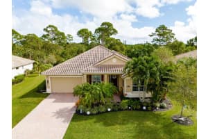 7675 Fieldstone Ranch Sq Square, Vero Beach, FL 32967 Sold 09/06/24