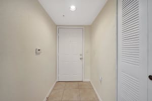 221 SW Palm 303 Drive 303, Port Saint Lucie, FL 34986 Sold 10/30/24