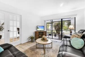 301 N Pine Island Road 152, Plantation, FL 33324 Sold 10/03/24