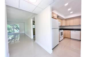10193 N Military Drive 203, Palm Beach Gardens, FL 33410 - MLS#R11005606