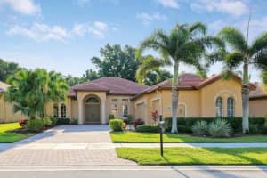 820 SW Grand Reserves Boulevard, Saint Lucie West, FL 34986 Sold 10/04/24