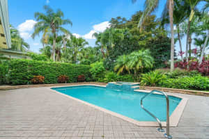 122 Chasewood Circle, Palm Beach Gardens, FL 33418 Sold 12/11/24