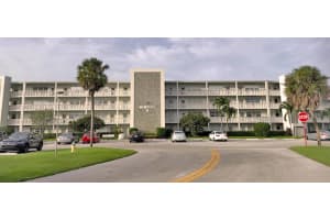 1055 Newport N, Deerfield Beach, FL 33442 Sold 04/23/25