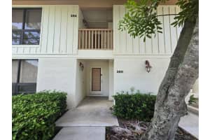 300 Brackenwood Circle, Palm Beach Gardens, FL 33418 Sold 01/08/25