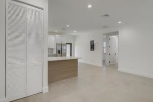 605 48th Street, West Palm Beach, FL 33407 Sold 12/20/24