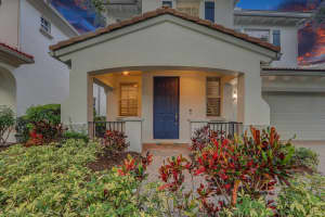 352 November Street, Palm Beach Gardens, FL 33410 Sold 08/28/24