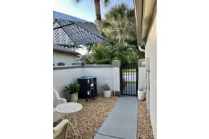 2404 Landings Boulevard, Greenacres, FL 33413 Sold 08/27/24
