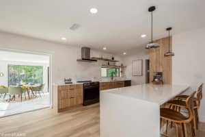 300 NE 26th Ter Terrace, Boca Raton, FL 33431 Sold 10/01/24