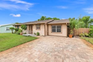 395 11th Court, Vero Beach, FL 32962 Sold 03/07/25