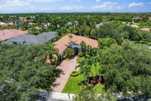 2709 Tecumseh Drive, West Palm Beach, FL 33409 Sold 02/27/25